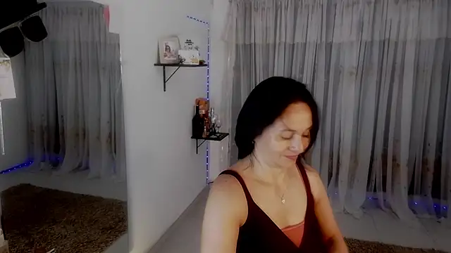 Snapshot of lollita_23_ chatting on November 18, 2025, 8:24 pm lollita 23 online show from November 18, 2025, 8:24 pm