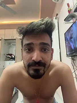 Snapshot of hornyguy271192 chatting on December 18, 2025, 5:41 pm hornyguy271192 online show from December 18, 2025, 5:41 pm