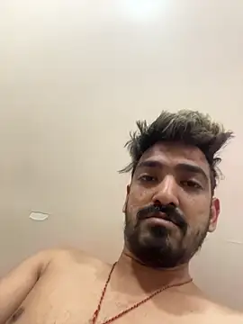 Snapshot of hornyguy271192 chatting on December 19, 2025, 5:47 am hornyguy271192 online show from December 19, 2025, 5:47 am