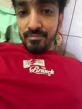 Snapshot of hornyguy271192 chatting on March 8, 2026, 2:04 am hornyguy271192 online show from March 8, 2026, 2:04 am