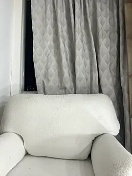 Victoria-Harper online show from March 16, 2025, 1:28 am