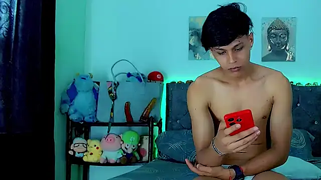 Liamscott  online show from February 3, 2026, 7:41 pm