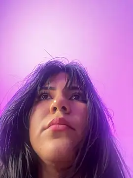 Snapshot of JulianaCastillo chatting on March 15, 2025, 8:04 am JulianaCastillo online show from March 15, 2025, 8:04 am