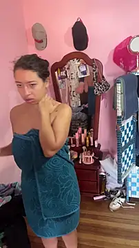 Snapshot of CoreAlejito chatting on January 10, 2026, 4:31 pm CoreAlejito online show from January 10, 2026, 4:31 pm