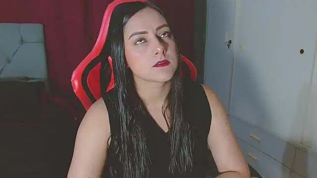 Snapshot of Noamartin_ chatting on January 19, 2026, 12:58 am Noamartin online show from January 19, 2026, 12:58 am