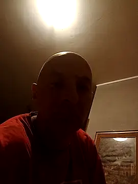 tinybear79 online show from May 25, 2026, 8:26 pm