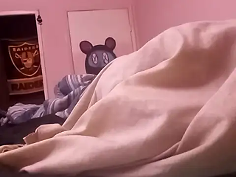 Snapshot of Blkstylion chatting on April 11, 2026, 7:51 pm Blkstylion online show from April 11, 2026, 7:51 pm