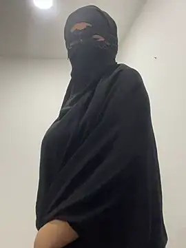 Snapshot of Hijabi_HotGirls chatting on February 23, 2025, 11:36 pm Hijabi HotGirls online show from February 23, 2025, 11:36 pm