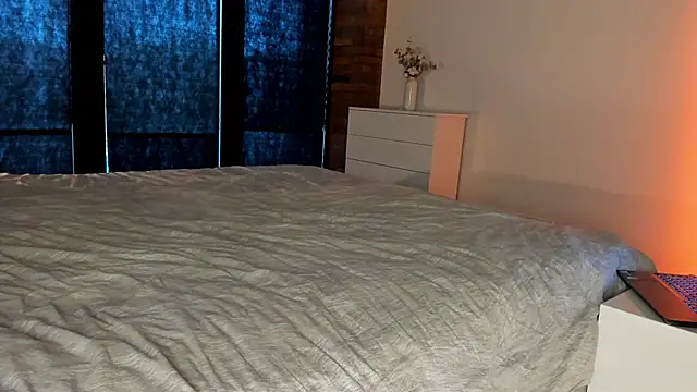 Snapshot of Rachel_Rey chatting on October 28, 2025, 8:51 am Rachel Rey online show from October 28, 2025, 8:51 am