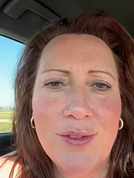 Snapshot of xsexycurvymilf chatting on March 9, 2025, 9:24 am xsexycurvymilf online show from March 9, 2025, 9:24 am