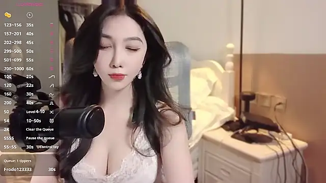 Snapshot of vyizh- chatting on December 22, 2024, 7:33 am vyizh- online show from December 22, 2024, 7:33 am