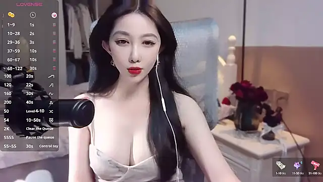 Snapshot of vyizh- chatting on January 8, 2025, 2:03 pm vyizh- online show from January 8, 2025, 2:03 pm