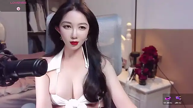 Snapshot of vyizh- chatting on January 14, 2025, 4:40 pm vyizh- online show from January 14, 2025, 4:40 pm