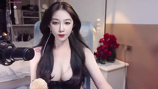 Snapshot of vyizh- chatting on March 3, 2025, 1:53 pm vyizh- online show from March 3, 2025, 1:53 pm