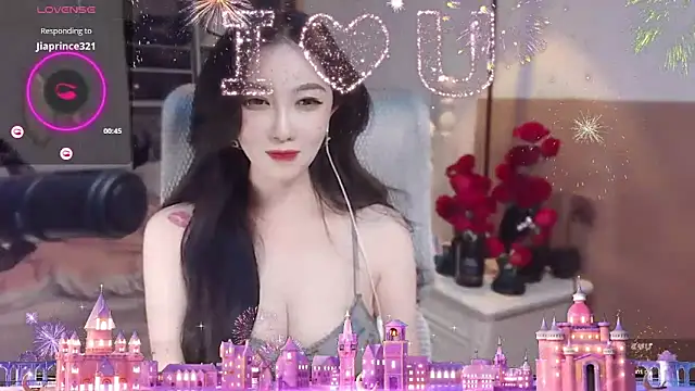 Snapshot of vyizh- chatting on March 11, 2025, 1:45 pm vyizh- online show from March 11, 2025, 1:45 pm
