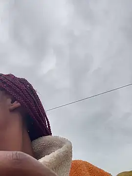 Dellah26 online show from April 5, 2026, 7:05 am