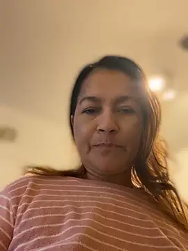 Snapshot of Jlo_69 chatting on February 23, 2026, 9:17 am Jlo 69 online show from February 23, 2026, 9:17 am