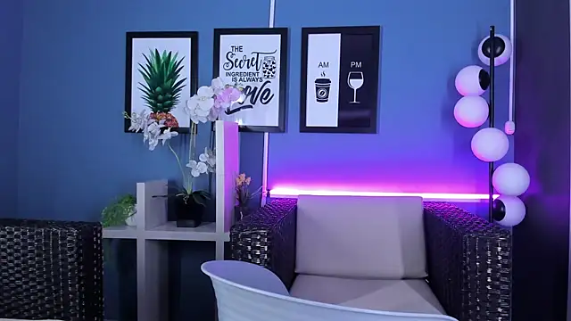 Amareto  online show from February 9, 2025, 11:14 am