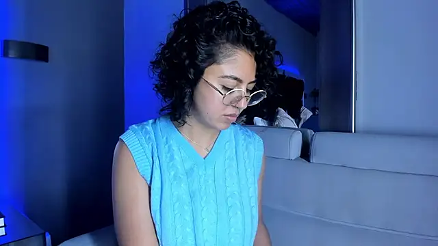 Amareto  online show from March 3, 2025, 2:15 pm