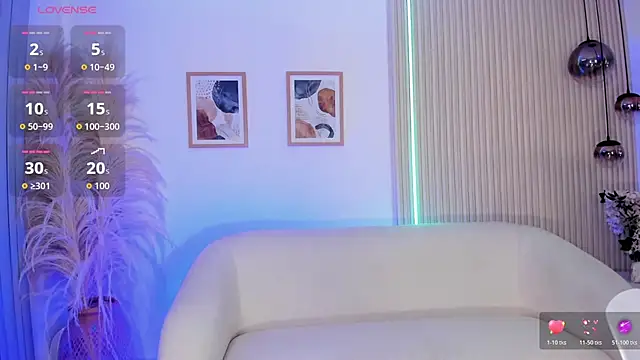 Snapshot of charlotte_es chatting on November 14, 2025, 7:34 pm charlotte es online show from November 14, 2025, 7:34 pm