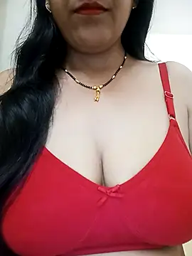 Hot-Shivani online show from July 14, 2026, 8:14 pm