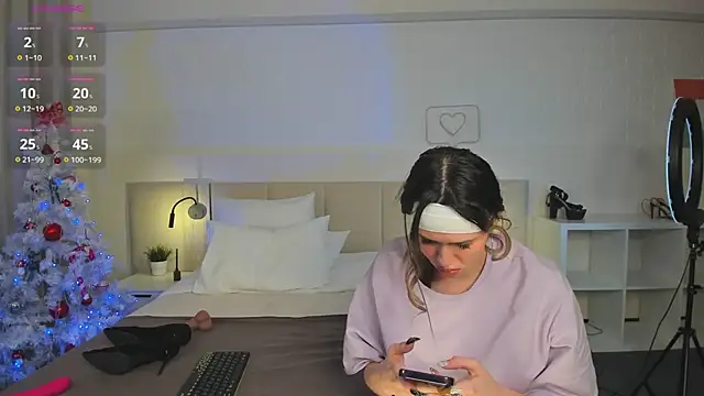 Snapshot of BelovedRuby chatting on January 11, 2025, 11:56 am BelovedRuby online show from January 11, 2025, 11:56 am