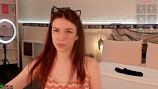 Snapshot of BelovedRuby chatting on October 24, 2025, 2:19 am BelovedRuby online show from October 24, 2025, 2:19 am