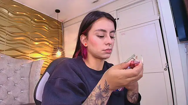 Andreita Jones online show from March 25, 2026, 11:38 am