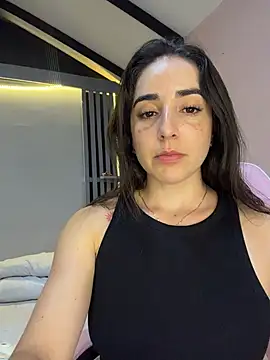 Victoria-And1 online show from June 26, 2026, 1:32 am