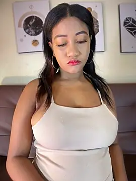 AleezaFrench online show from March 7, 2026, 1:30 pm