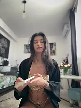 Simply the best online show from February 3, 2026, 1:05 pm