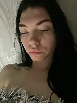 Lisaaa Alisa online show from March 18, 2025, 9:32 pm