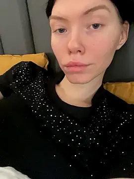 Lisaaa Alisa online show from December 19, 2025, 4:30 am