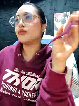 Janna mnt online show from February 4, 2025, 4:48 am