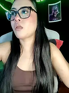 Janna mnt online show from October 19, 2025, 3:40 am