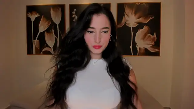 Snapshot of DominiqueVega chatting on July 13, 2026, 12:02 am DominiqueVega online show from July 13, 2026, 12:02 am