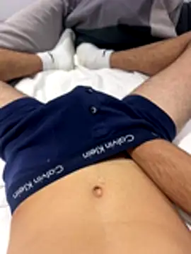 h0rnyguy001 online show from October 28, 2025, 7:01 am