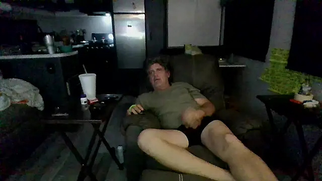 Snapshot of lateniter chatting on January 10, 2026, 2:13 am lateniter online show from January 10, 2026, 2:13 am