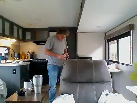 Snapshot of lateniter chatting on January 10, 2026, 2:19 pm lateniter online show from January 10, 2026, 2:19 pm