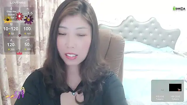 Snapshot of -Shirleyni_ chatting on April 2, 2026, 2:15 pm -Shirleyni online show from April 2, 2026, 2:15 pm