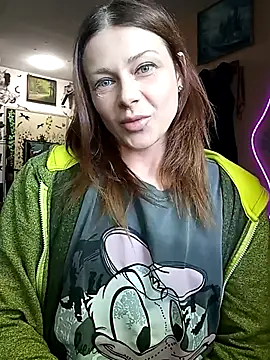 HarleyQuinn 69 online show from May 11, 2026, 2:23 pm