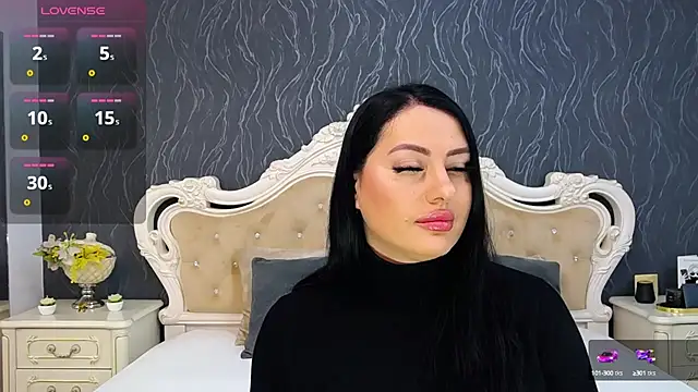 Snapshot of Lauren_Saint chatting on December 27, 2024, 8:56 am Lauren Saint online show from December 27, 2024, 8:56 am