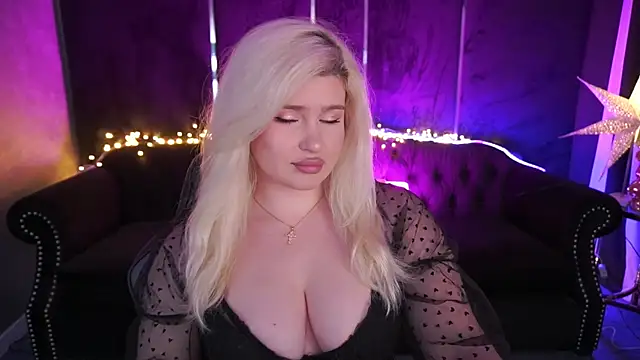 CocoSecretss online show from May 16, 2026, 7:38 am
