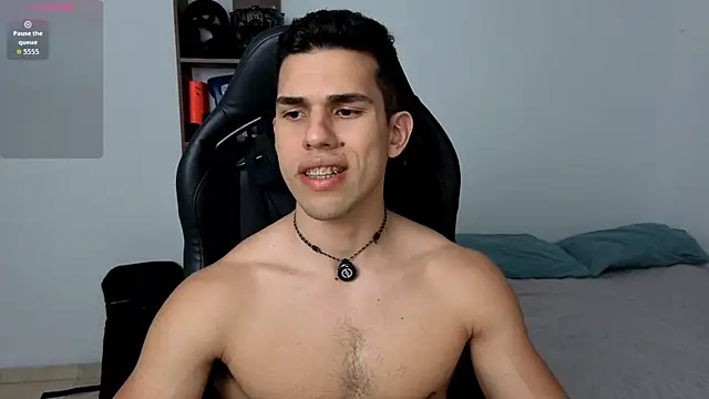 JacobKirito online show from May 12, 2026, 3:25 am
