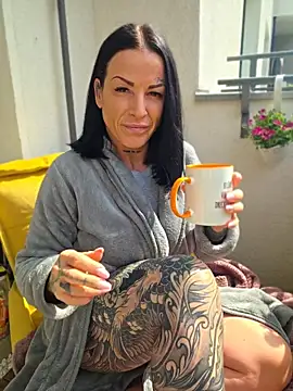 EmilyDiazofficial online show from May 10, 2026, 9:14 am
