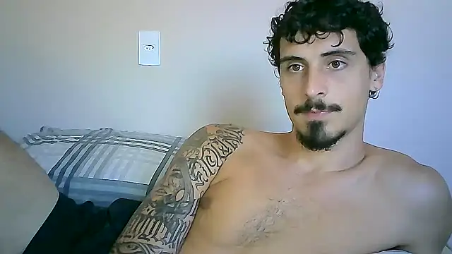 milkoffe online show from December 5, 2024, 7:49 pm