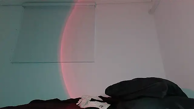 milkoffe online show from March 13, 2026, 9:43 pm