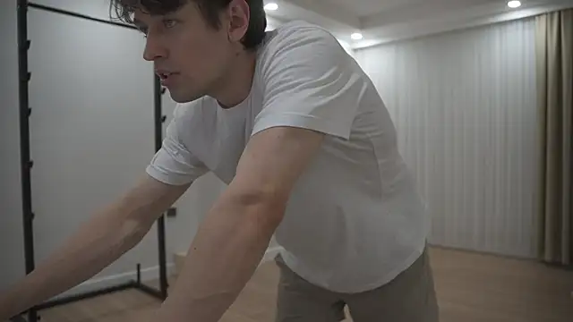 tommyjoyer online show from November 8, 2025, 12:05 pm