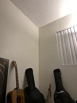 Snapshot of MidnightFlexxx chatting on January 4, 2025, 9:54 am MidnightFlexxx online show from January 4, 2025, 9:54 am