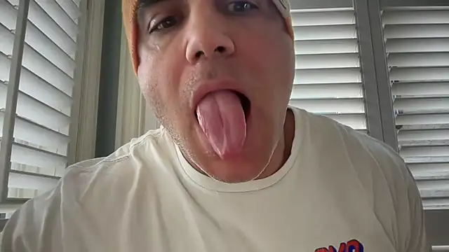 Snapshot of Bad_daddy21 chatting on January 12, 2026, 6:13 pm Bad daddy21 online show from January 12, 2026, 6:13 pm